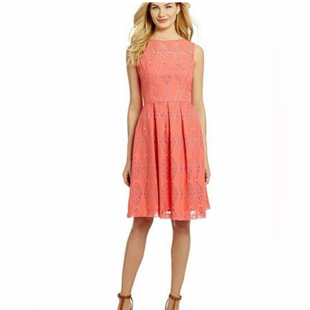 NWT Maggy London size 4 coral pink lace dress